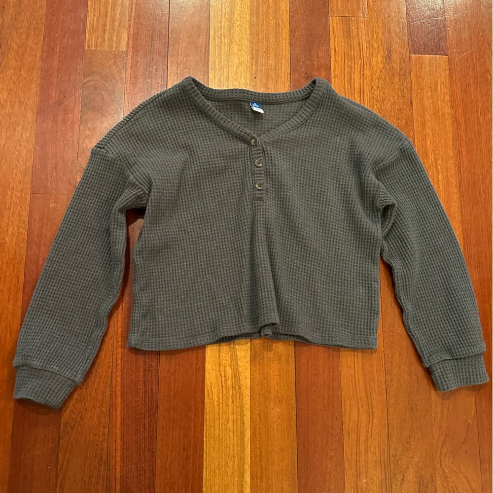 Old Navy Girls Cropped Charcoal Waffle Henley Sweatshirt lightweight Gray Sweats